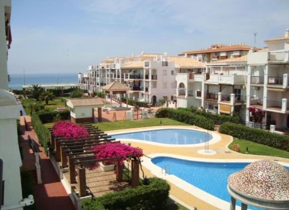 El Rincon De Valeria Laguna Beach Torrox Bagian luar foto